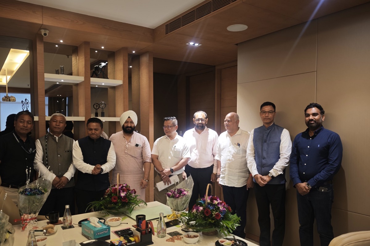 Pu vanlaldina fanai commissioner, cm, gad leh us roofs ltd hotute inkawm