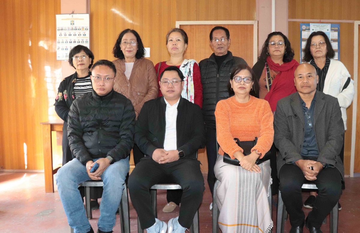 Social Welfare Minister Pi Lalrinpuii hovin Lunglei MLA te’n Lungleia Home hrang hrang leh District Jail an tlawh