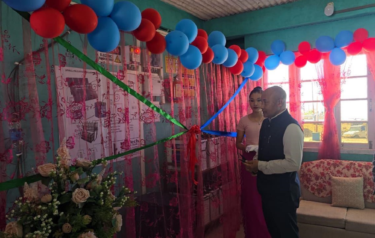 Lunglei South MLA Pu Lalramliana Papuia’n Lunglei Home TNT-ah Solar Power khawl bun thar a hawng